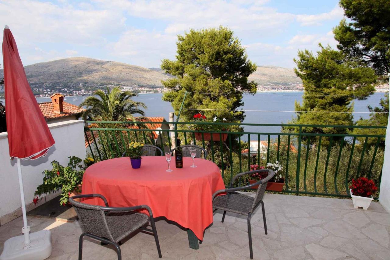 Apartment Okrug Donji 6 Okrug Gornji Kültér fotó