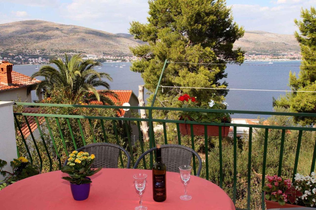 Apartment Okrug Donji 6 Okrug Gornji Kültér fotó